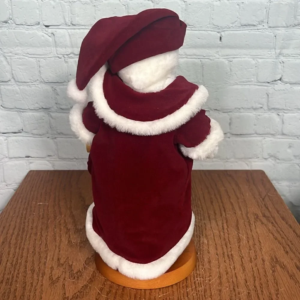 Vintage 1990 ROBERT RAIKES Classic Santa Bear Limited Edition Stand